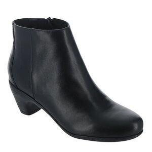 Easy Spirit Womens 10 M Black Leather Camira Block Heel Ankle Booties NIB IN2